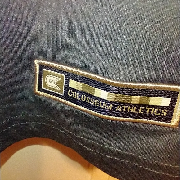 Colosseum Notre Dame Fighting Irish OHT Military Appreciation Pullover Men's Med - Picture 6 of 9